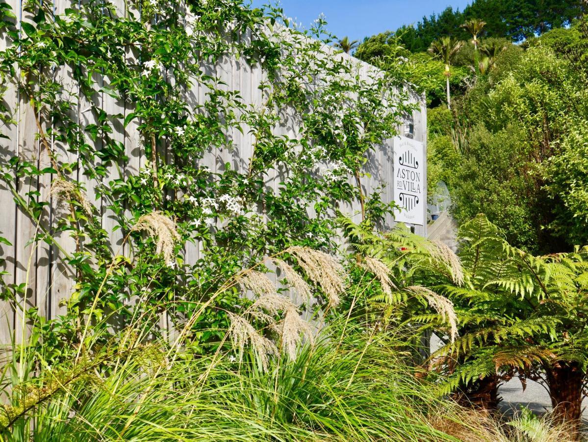 Aston Road Villa Bed & Breakfast Waikanae Buitenkant foto
