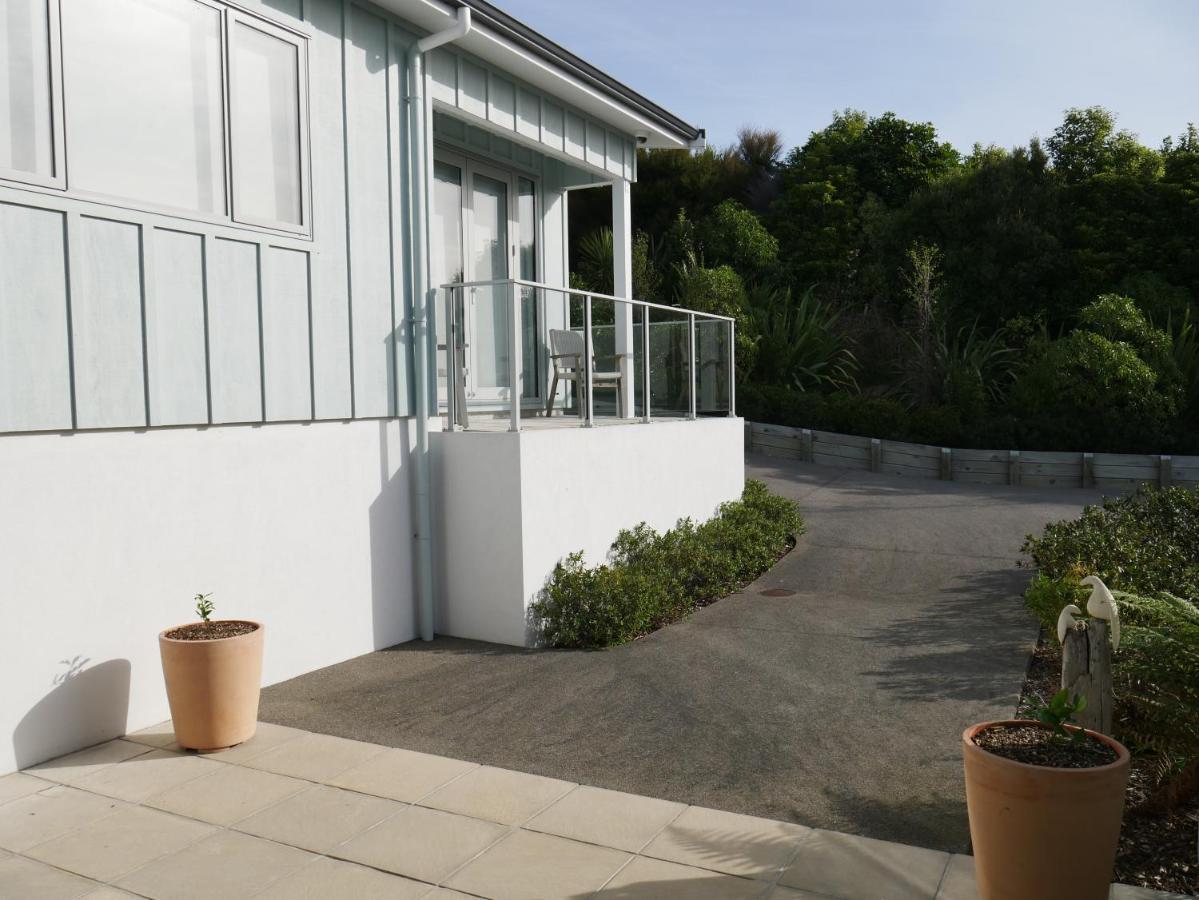 Aston Road Villa Bed & Breakfast Waikanae Buitenkant foto