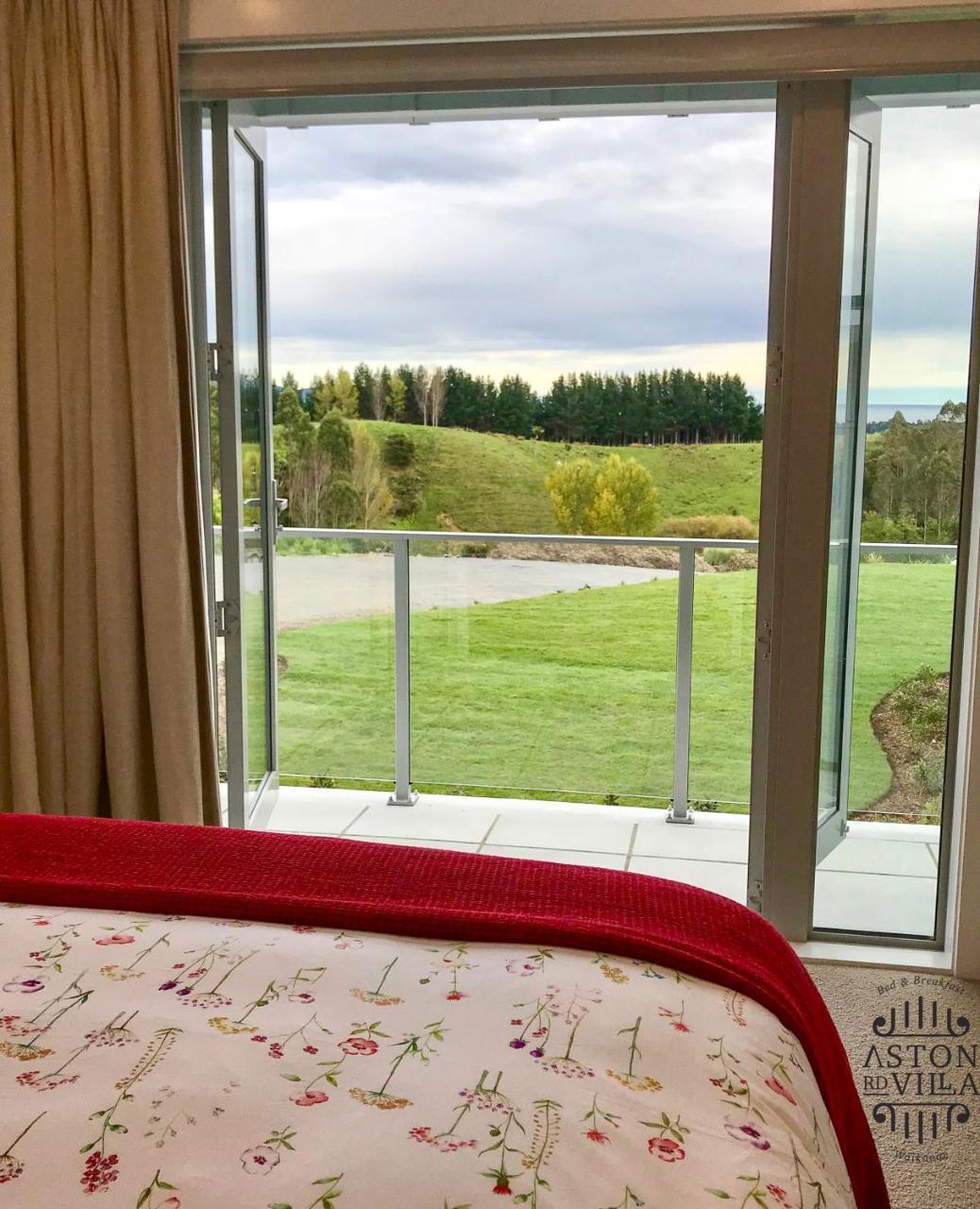 Aston Road Villa Bed & Breakfast Waikanae Buitenkant foto